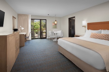 Suite, Multiple Beds (King Family Duo)