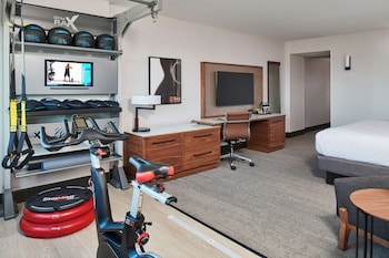 Room, 1 King Bed, Accessible (Fitness)