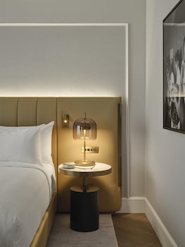 Room, 1 King Bed