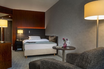 Classic Single Room