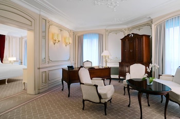 Signature Suite, 1 King Bed