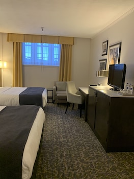 Room, 2 Queen Beds, Non Smoking