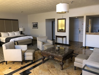 Studio Suite, 1 King Bed, Non Smoking