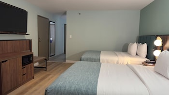 Room, 2 Queen Beds, Non Smoking