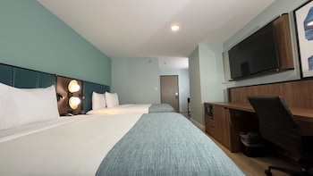 Room, 2 Queen Beds, Non Smoking