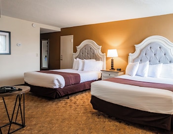 Studio Suite, 2 Queen Beds, Non Smoking, Kitchenette