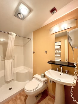 Pet-Friendly King Room - Near Bar, Non-Smoking