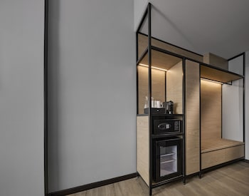 Premium Room, 1 King Bed with Sofa bed