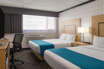 Room, 2 Queen Beds, Non Smoking