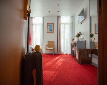Classic Room, Balcony