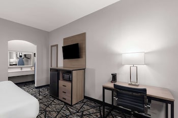 Standard Room, 1 King Bed