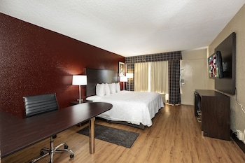 Superior Room, 1 King Bed (Smoke Free)