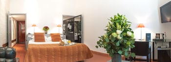 Exclusive Room