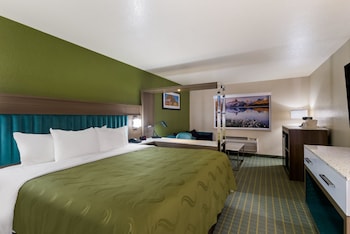 Standard Room, 1 King Bed, Non Smoking