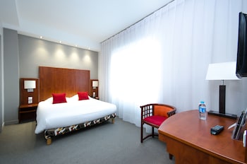 Comfort Room, 1 Queen Bed, Non Smoking