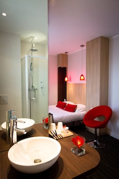 Standard Room, 1 Queen Bed, Non Smoking