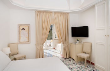 Family Room, Terrace