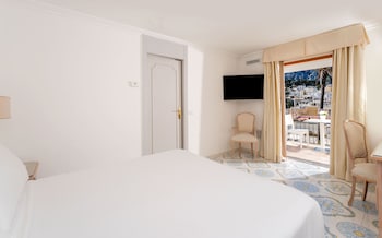Standard Double or Twin Room, Balcony, Sea View