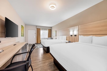 Standard Room, 2 Queen Beds, Non Smoking