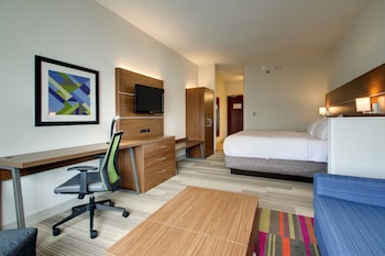 Standard Room, 1 King Bed (Extra Floor Space)