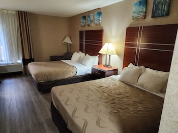 Room, 2 Queen Beds, Non Smoking