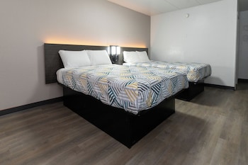 Deluxe Room, 1 King Bed, Non Smoking