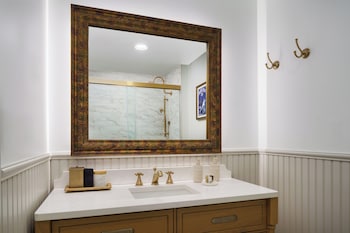 Standard Room, 2 Queen Beds