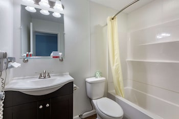 Suite, 1 Bedroom (2 Double Beds and 2 Person Sofabed)