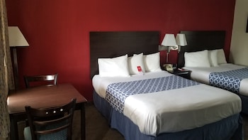 Standard Room, 2 Queen Beds, Non Smoking
