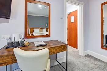 Standard Family of 3 Room