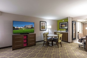Deluxe Room, 1 King Bed, Non Smoking