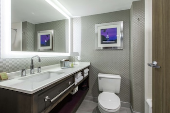 Junior Suite, 1 King Bed, Non Smoking