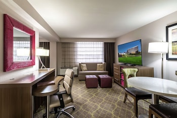 Junior Suite, 1 King Bed, Non Smoking