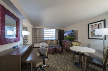 Junior Suite, 1 King Bed, Non Smoking