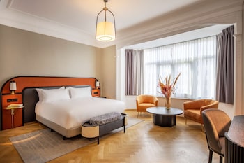 Junior Suite, 1 King Bed