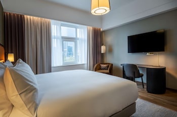 Deluxe Room, 1 King Bed