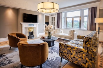 Suite, 1 King Bed