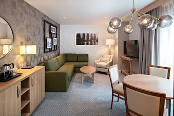 Junior Suite, 1 King Bed