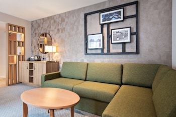 Junior Suite, 1 King Bed