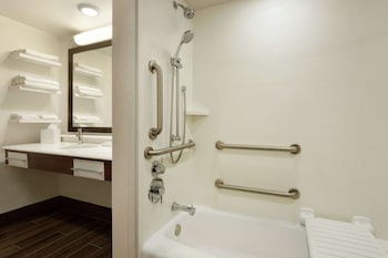 Room, Accessible, Bathtub