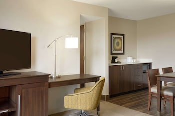 Suite, 2 Double Beds, Non Smoking, Kitchen