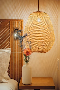 Suite, 1 Bedroom, Garden View