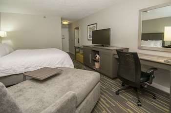 1 King bed with nonsmoking
