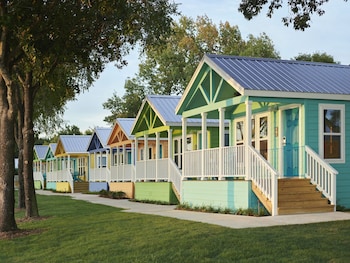 Lake Cottage