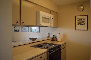 Condo, 2 Bedrooms, Kitchen, Ocean View