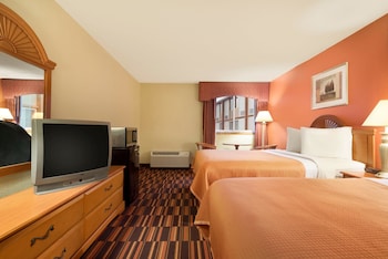 Standard Room, 2 Queen Beds, Non Smoking