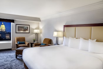 Club Room, 1 King Bed
