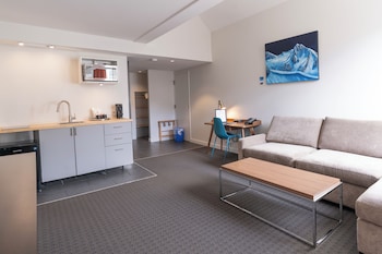Suite, 1 Bedroom, Fireplace, Mountain View