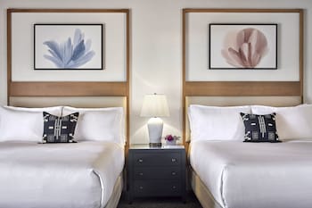 Room, 2 Queen Beds (Casita)