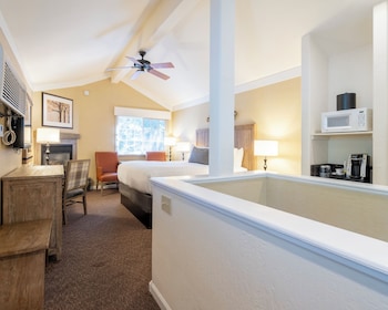 Cottage, 1 King Bed